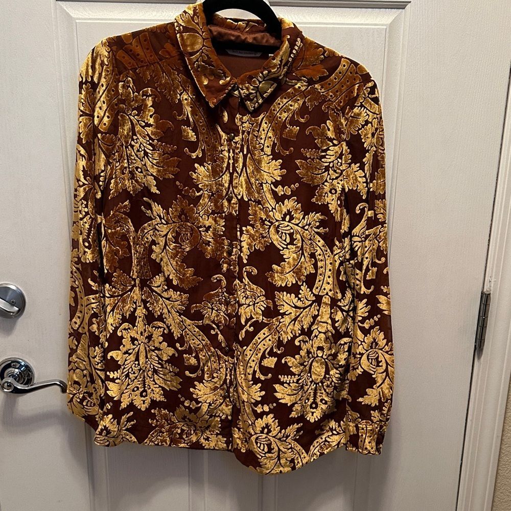 Soft Surroundings Vintage Style Brown and Gold Floral Velvet Button Down shirt M